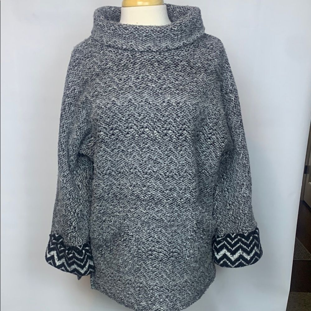 Soft Surroundings Gray Tunic Cowlneck Sweater with Chevron Cuffs, Large